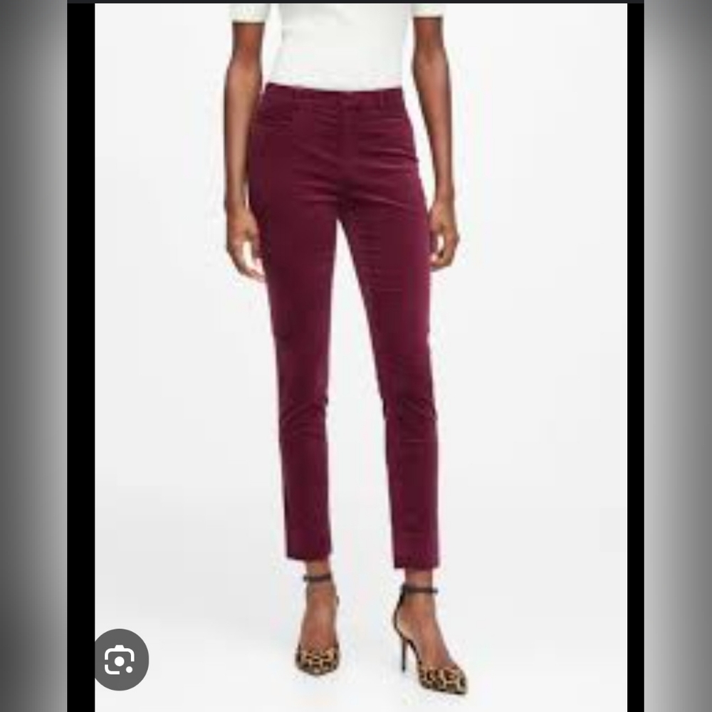 Sloan banana republic velvet pants,color burgundy